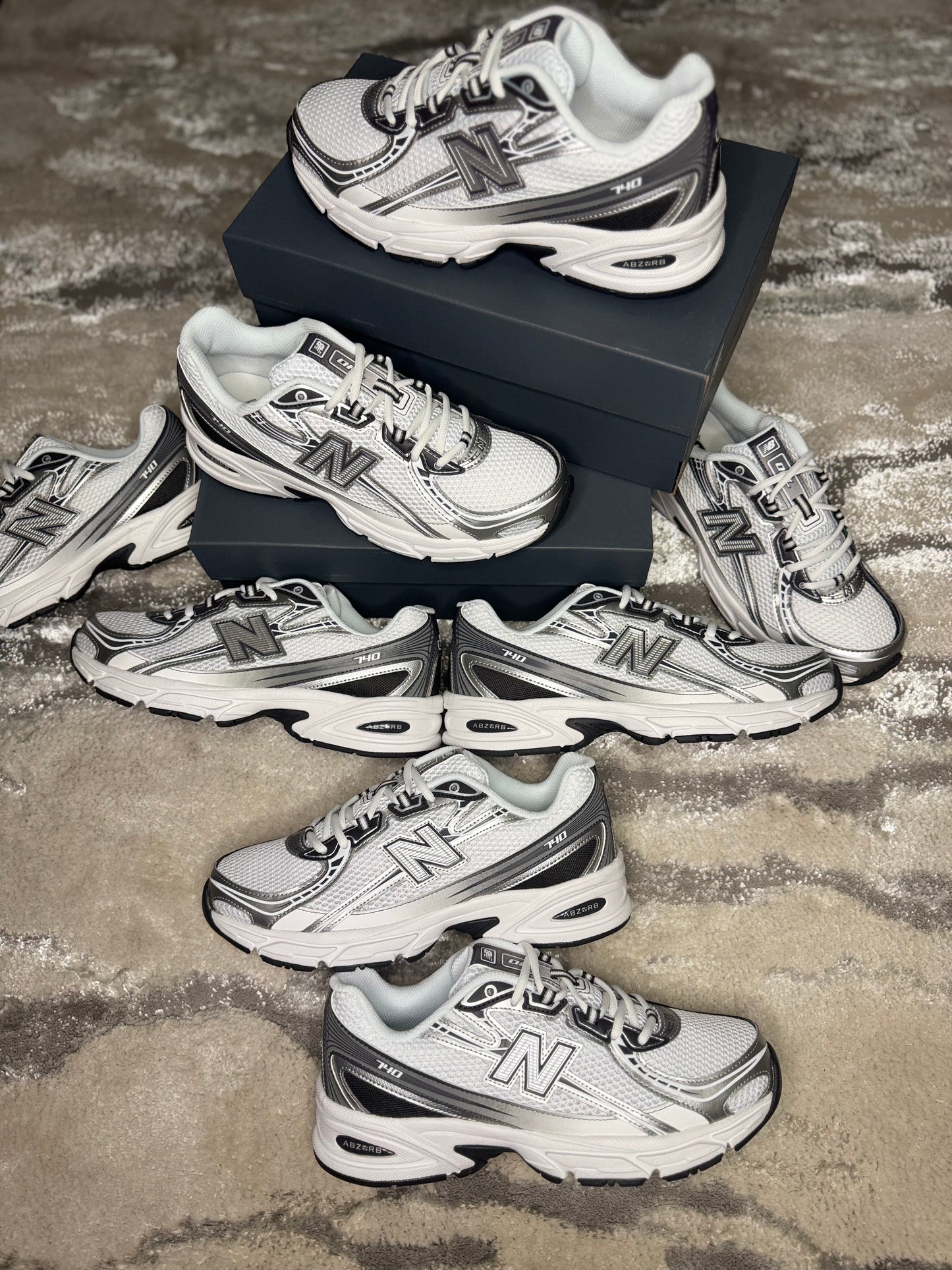 New Balance 740 White/Grey