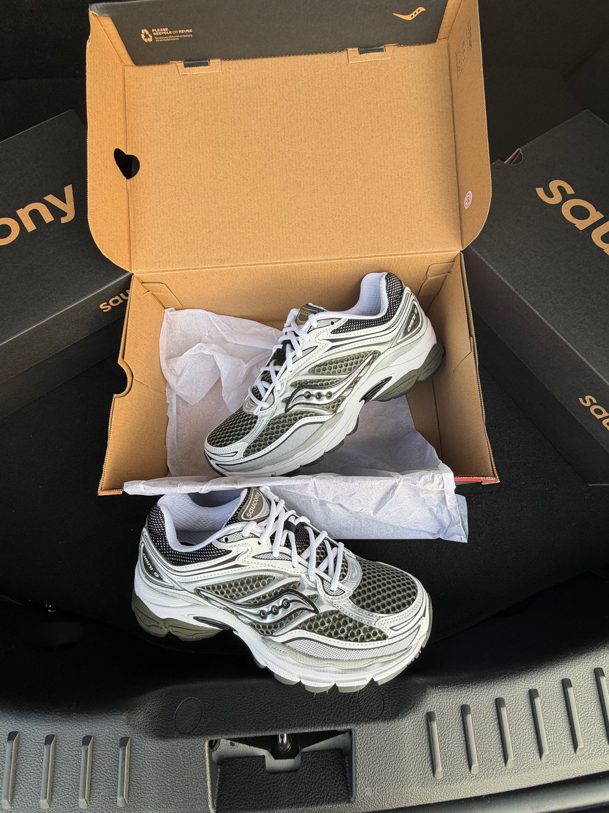 Saucony Omni 9 Khaki