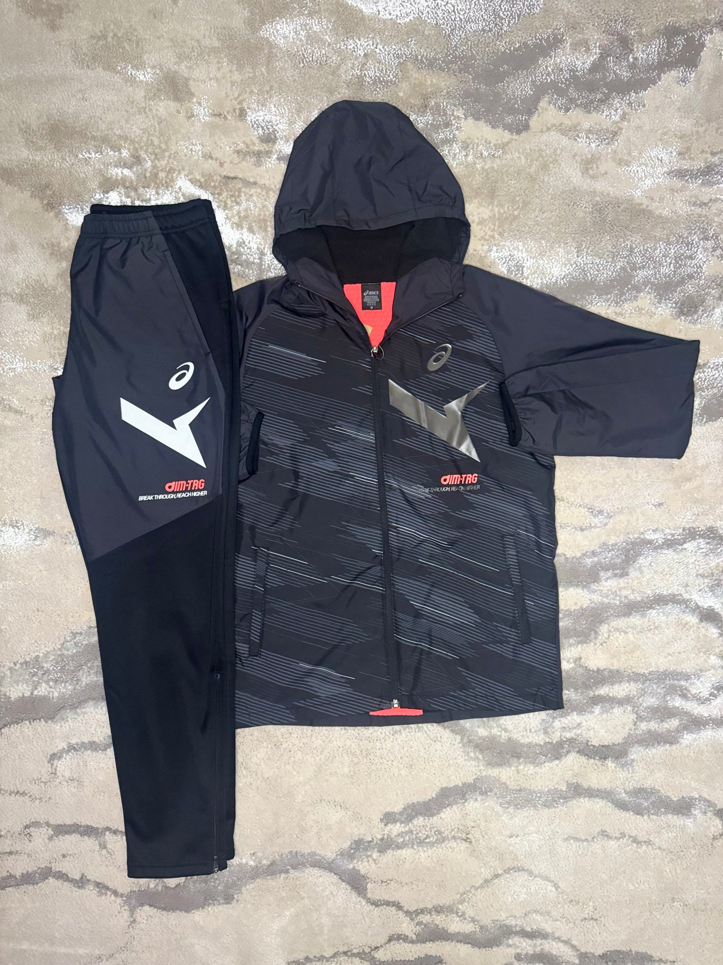 Asics Asia Exclusive Black Fleece Lined Tracksuit