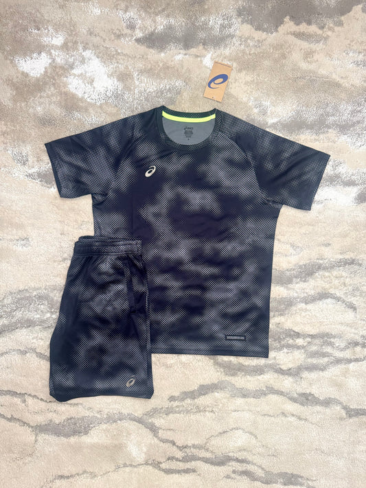 Asics Asia Exclusive Black Print Set