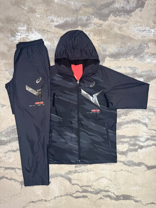Asics Asia Exclusive Fleece Lined Black Tracksuit
