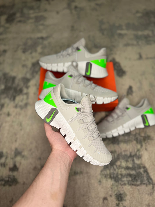 Nike Metcon 5 Light Iron Ore/Phantom
