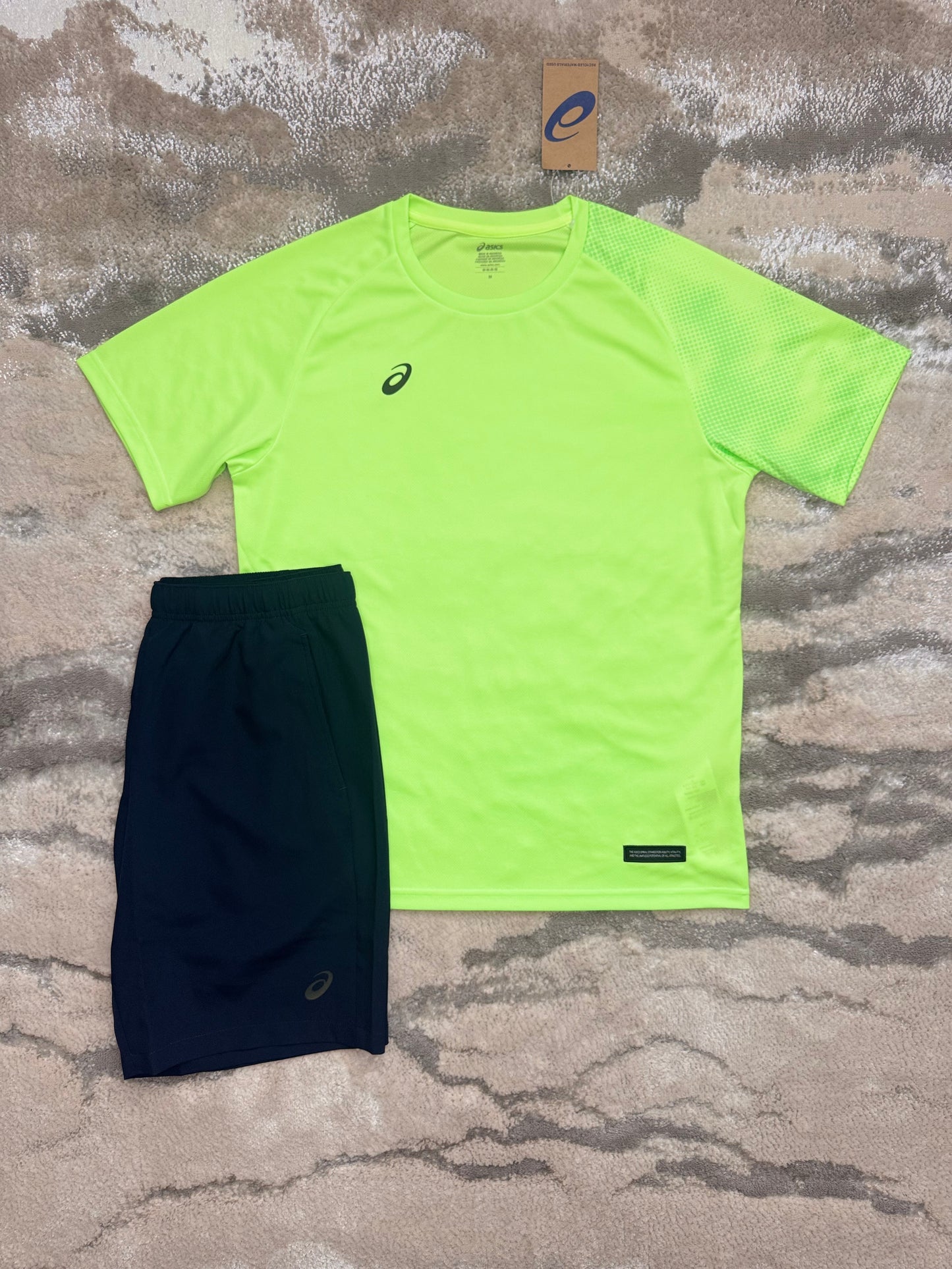 Asics Asia Exclusive Volt And Navy Set