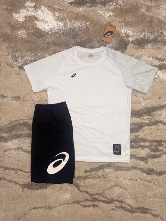 Asics Asia Exclusive Black And White Set