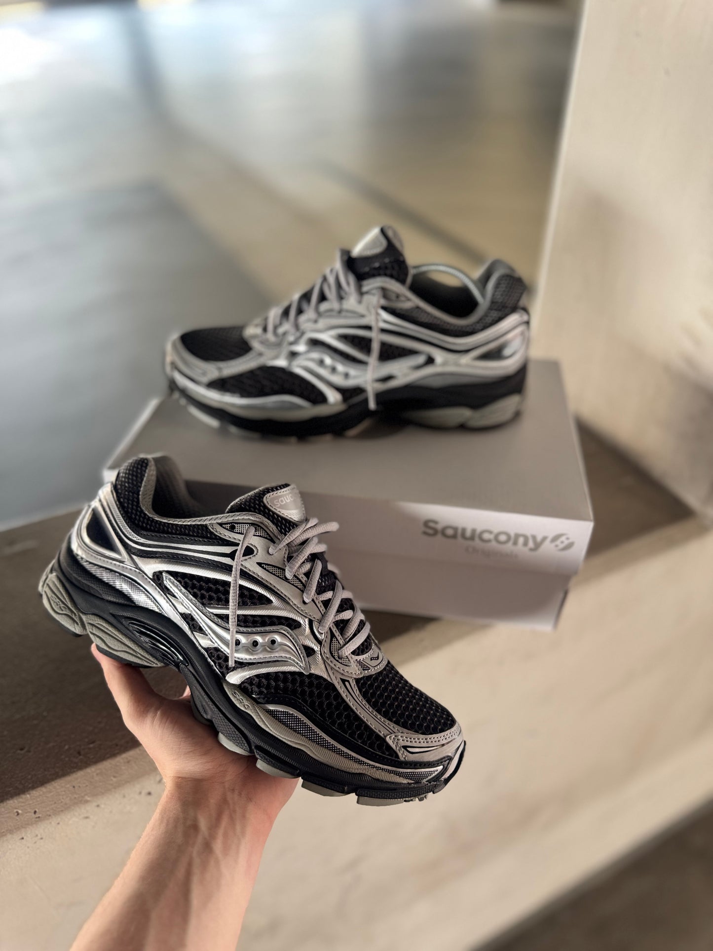 Saucony Omni 9 Black/Grey