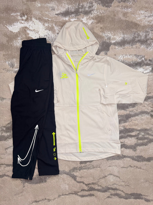 Nike Asia Exclusive Just Do It Tracksuit