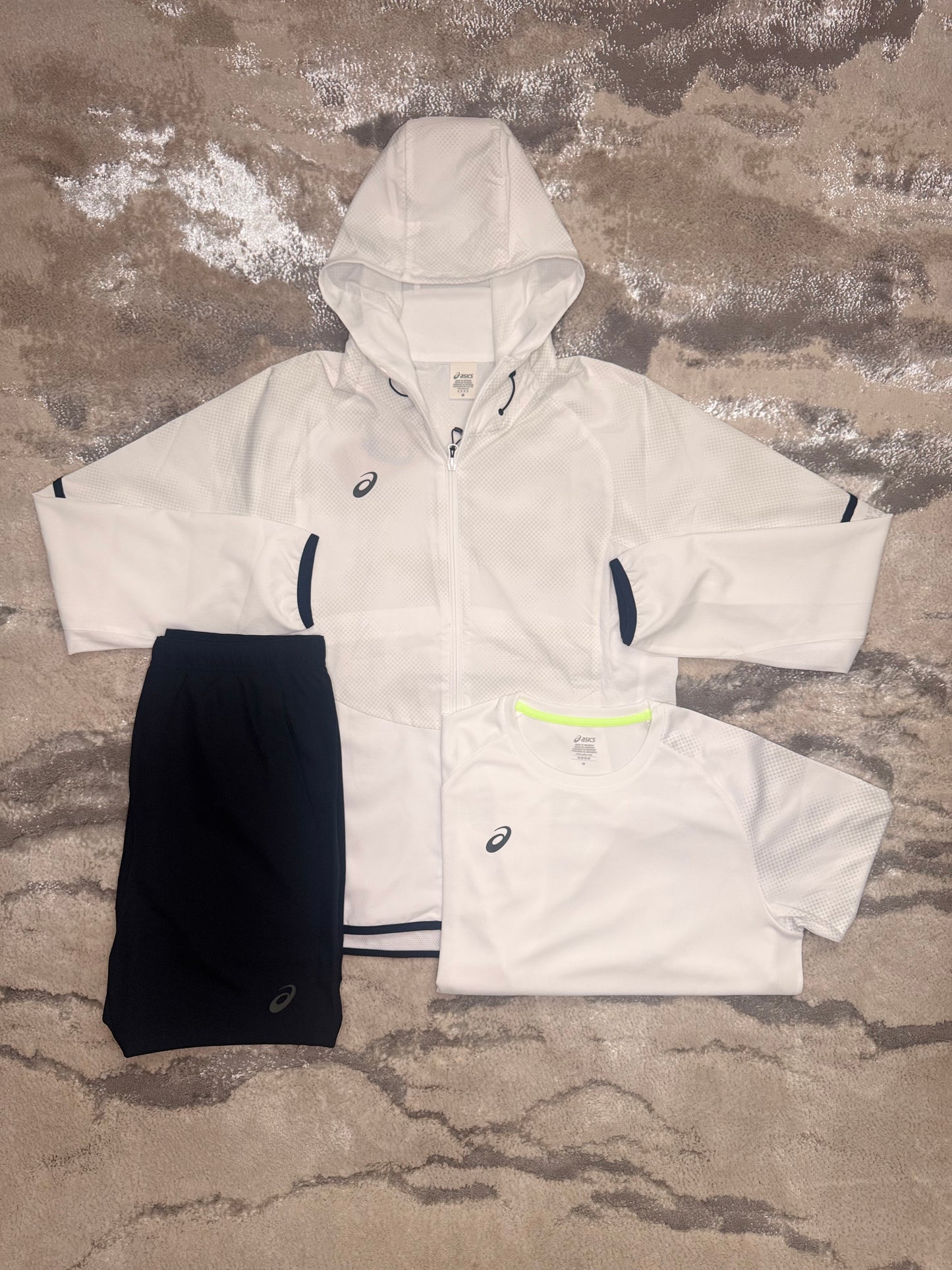 Asics Asia Exclusive White/Black Set