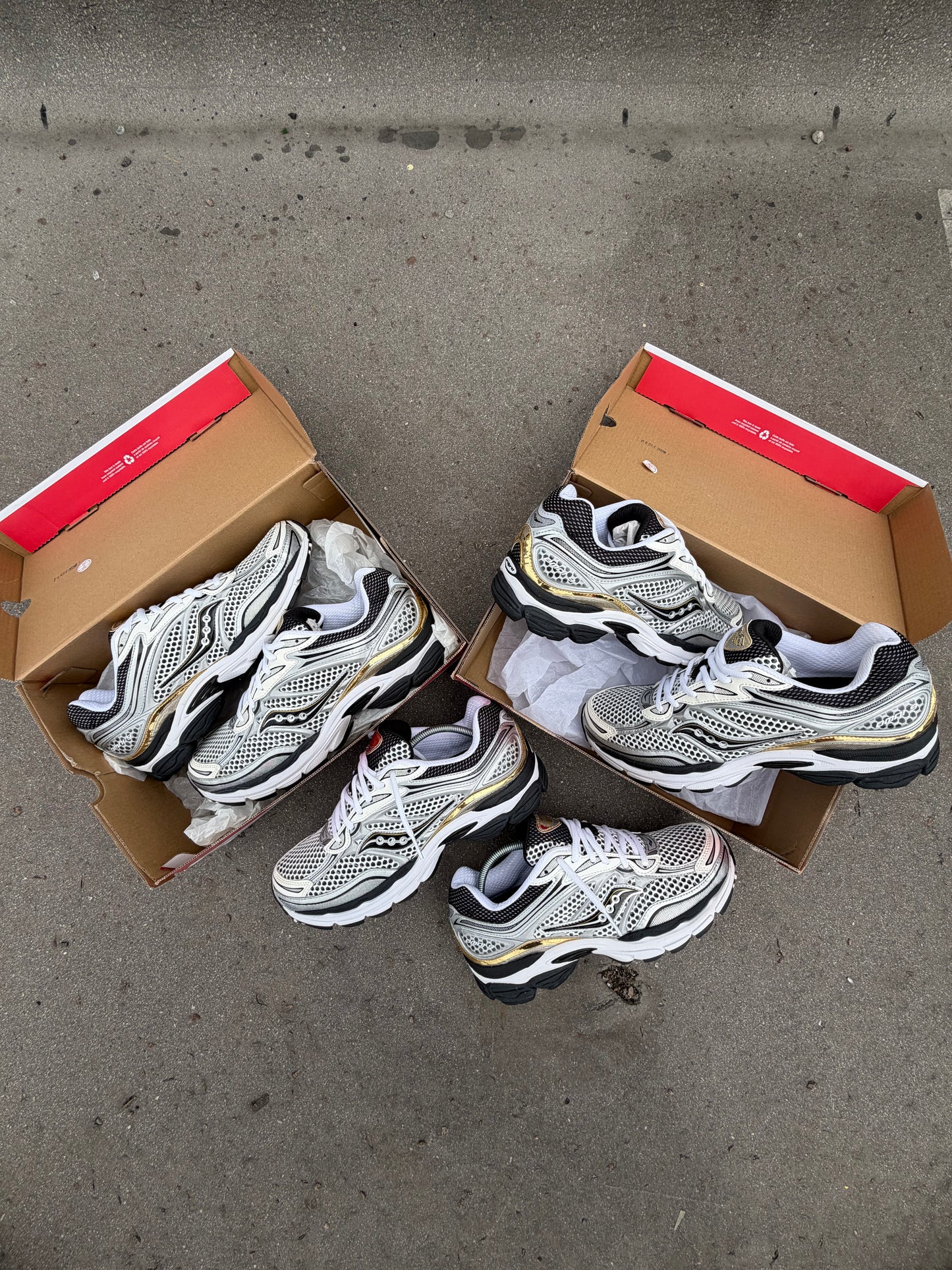 Saucony Omni 9 Gold/Silver