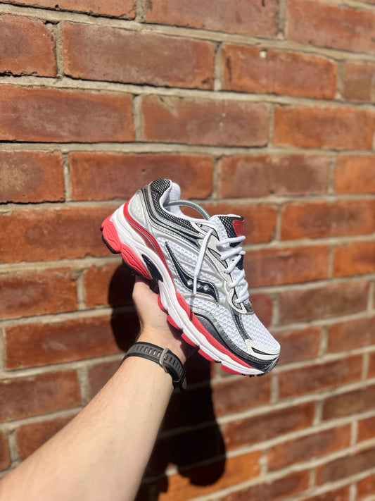 Saucony Omni 9 White/Red