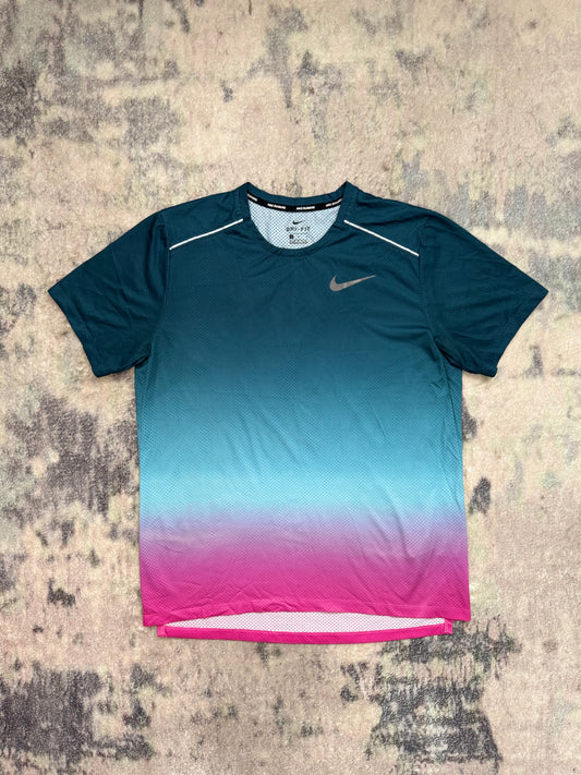 Nike Pink/Blue Fade Pin Wheel Miler