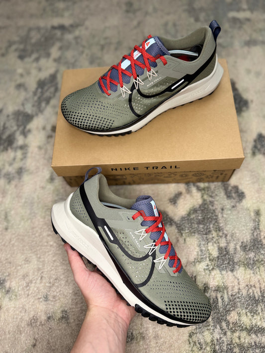 Nike Pegasus Trail 4 Dark Stucco/Light Orewood Brown