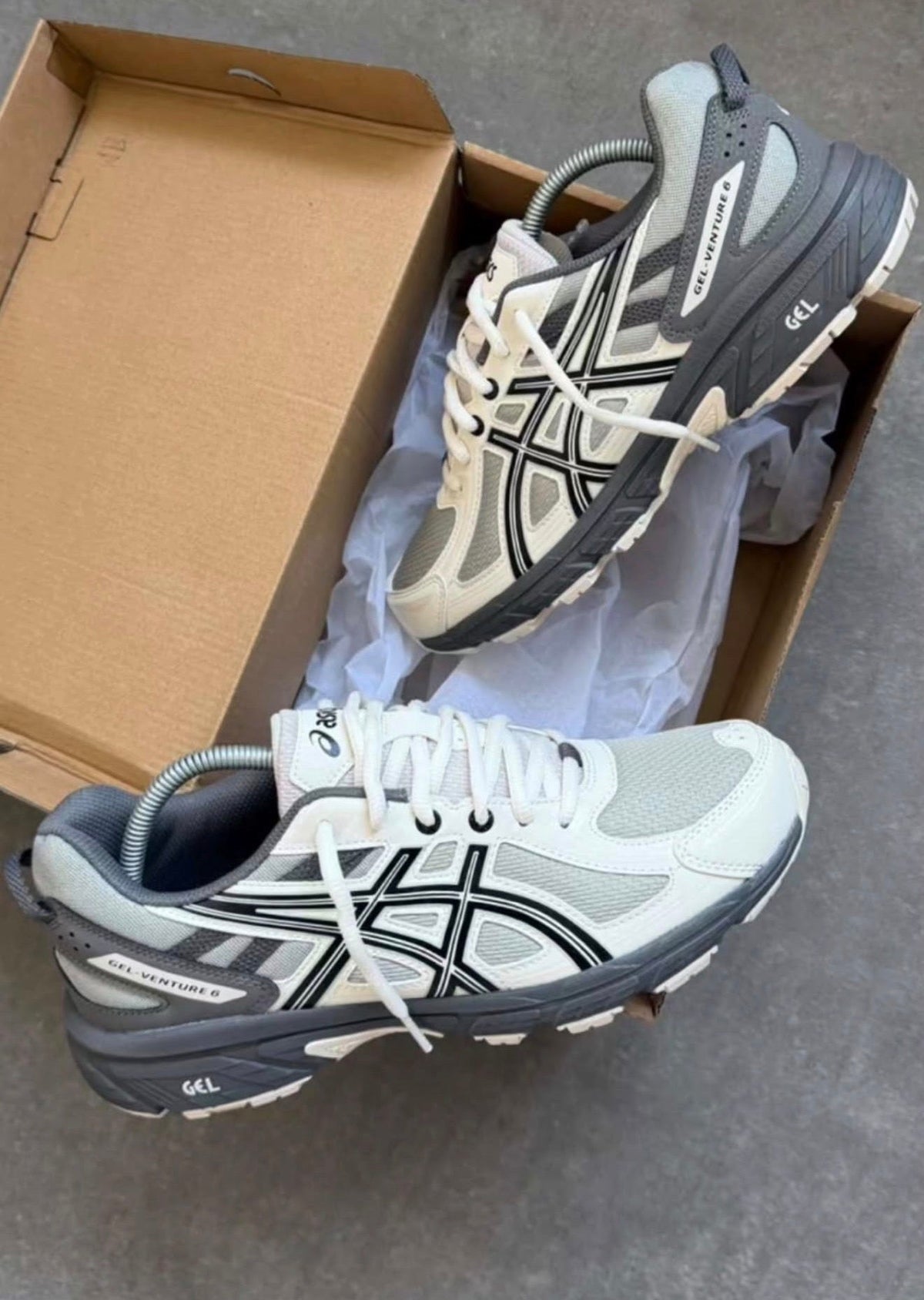 Asics Gel Venture 6 Olive Grey